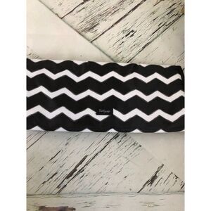 Thirty one Black white flat iron thermal storage bag